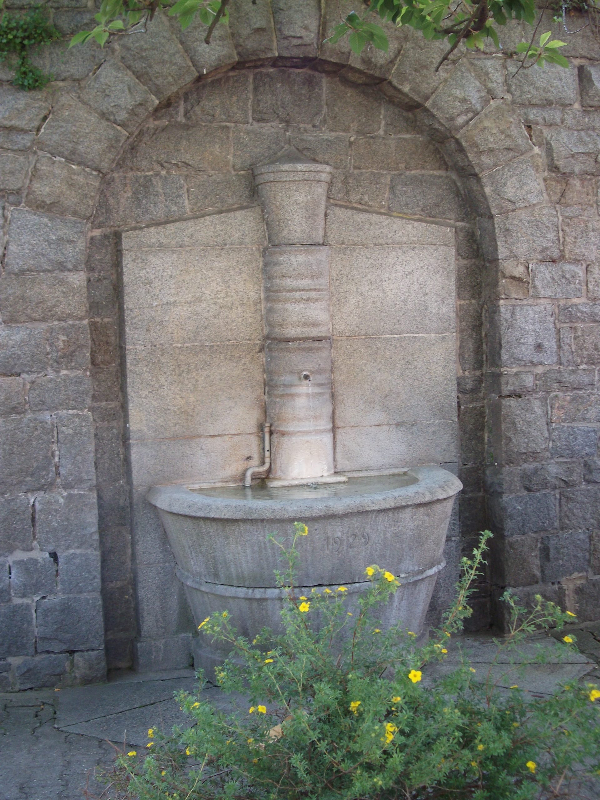 Alsbacher Brunnen